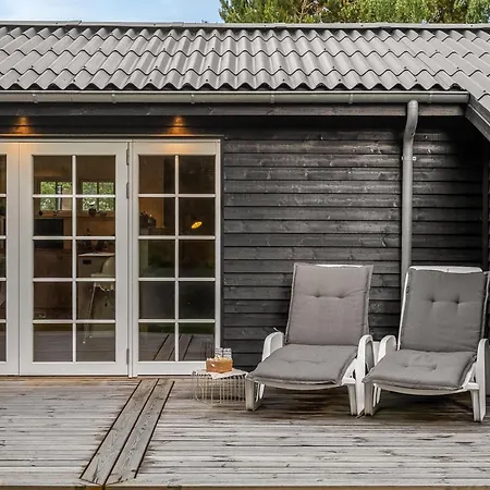 Bengta - From The Sea By Interhome Hals